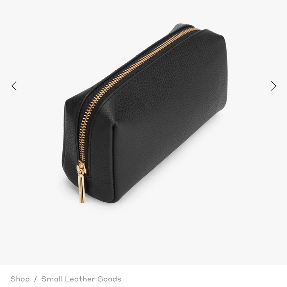 Cuyana Black Leather Tech Bag